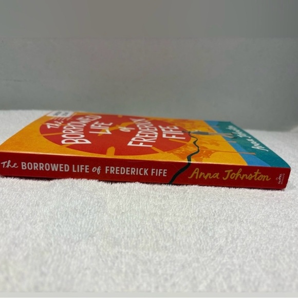 Paperback edition The Borrowed Life Of Frederick Fife by Anna Johnston - Picture 4 of 9